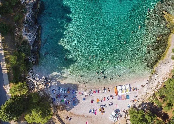 Gorgeous In With Kitchen * Pula