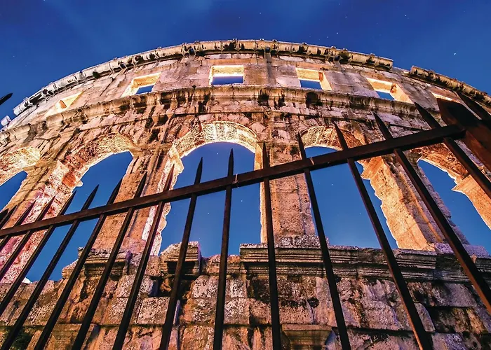 公寓 Gorgeous In With Kitchen *