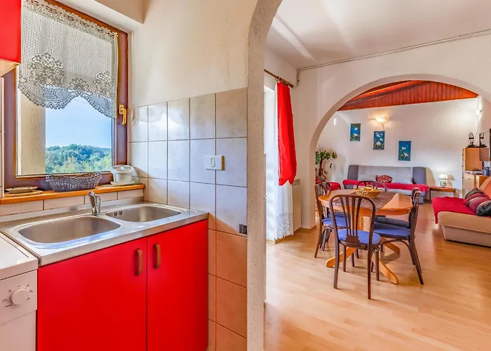 Gorgeous In With Kitchen