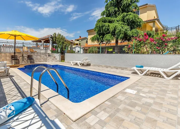 公寓 Gorgeous In With Kitchen *