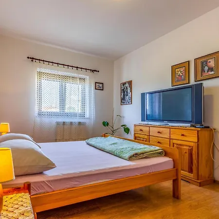 Gorgeous In With Kitchen * Pola